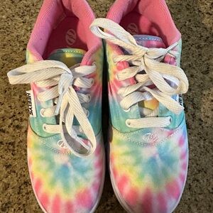 Heelys Kids Rainbow Tie-Dye Sneakers